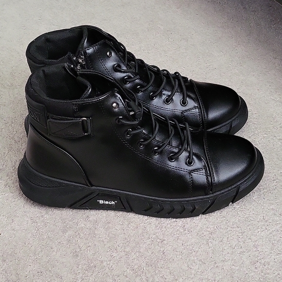 Size 44 stylish boots - Picture 2 of 4